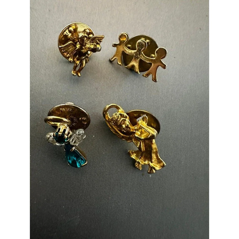 Vintage Lapel Pins (15)